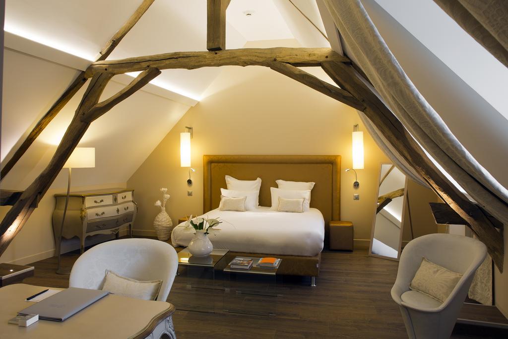 Maison Doucet - Relais & Chateaux 챠롤스 외부 사진